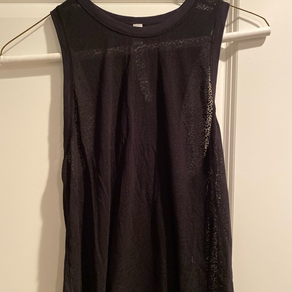 Lululemon black Tank Top. Size 6